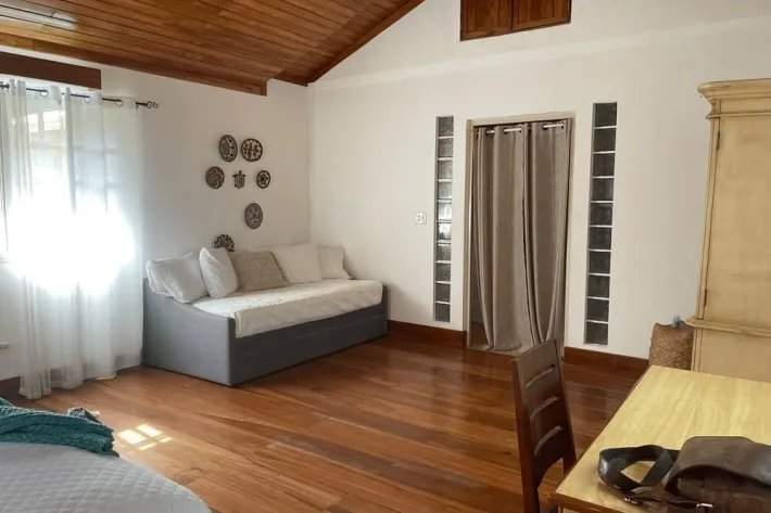 Se vende finca con cabañas en San Carlos