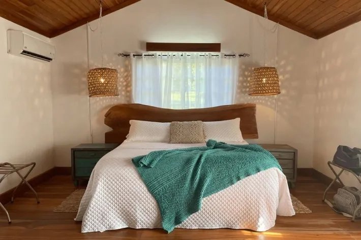 Se vende finca con cabañas en San Carlos