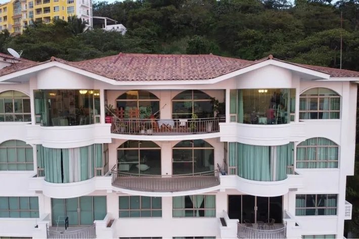 Se vende Penthouse en Causeway de Amador, Panamá