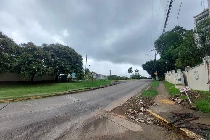 Venta de casa en Green Valley, Albrook