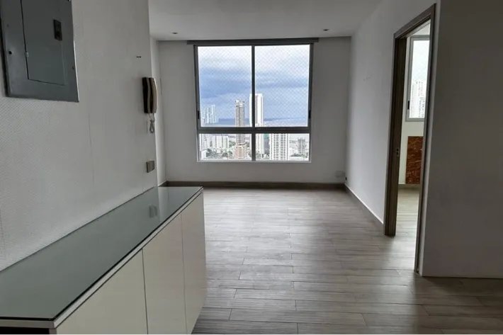 Venta de Apartamento Reposeído en San Francisco, Panamá