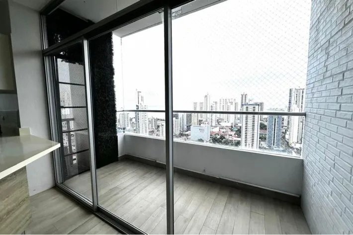 Venta de Apartamento Reposeído en San Francisco, Panamá