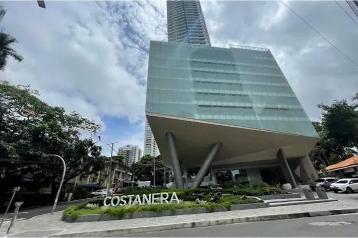 Venta de apartamento PH Costanera, Bella Vista