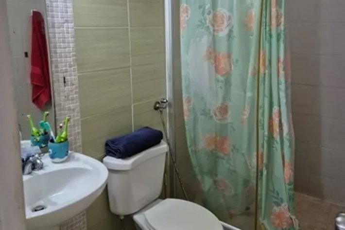 Venta de casa en conjunto cerrado en Brisas del Golf, Panamá