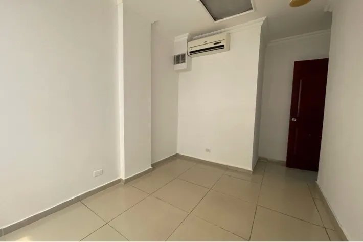 Oficina en venta en Avenida Balboa, Panamá
