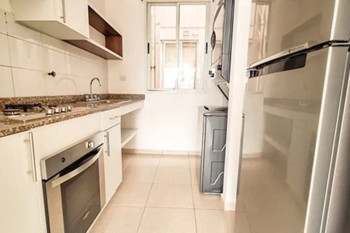 Venta de céntrico apartamento en Avenida Tumba Muerto, Panamá