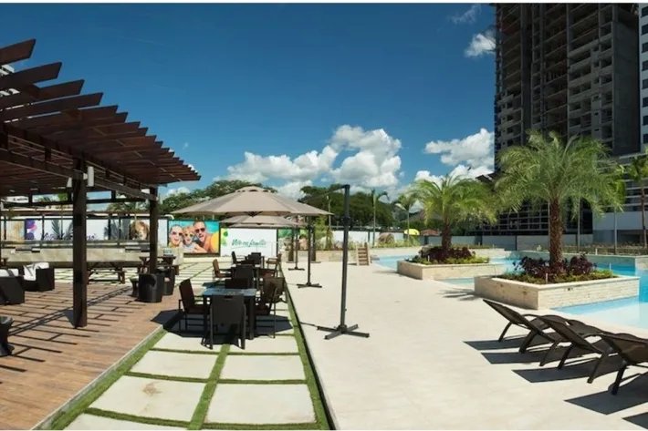 Se vende apartamento en Condado del Rey, Panamá