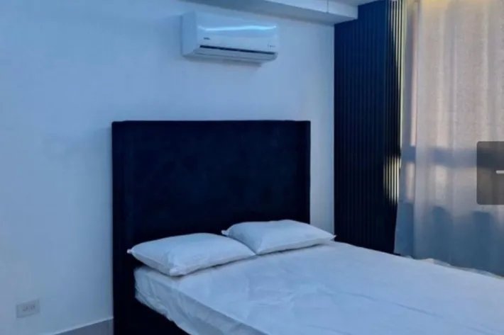 Alquiler apartamento amoblado, PH Greenwood Towers, El Bosque