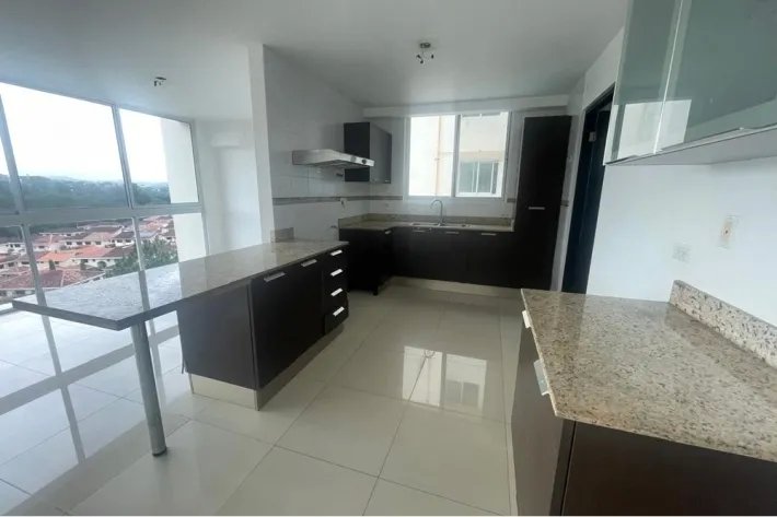 Venta de apartamento en Ancón, Panamá