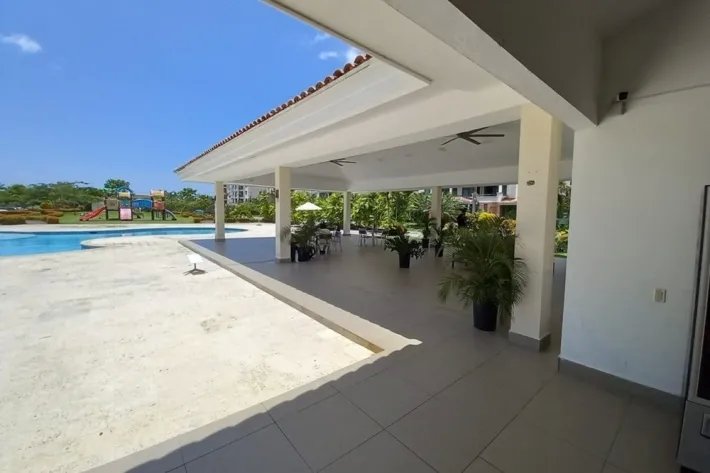 Venta de apartamento reposeído PH Residencial Costamare, Panamá