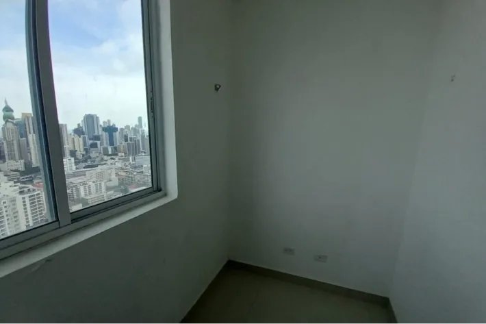 Venta de apartamento reposeído en PH The Forum, El Cangrejo