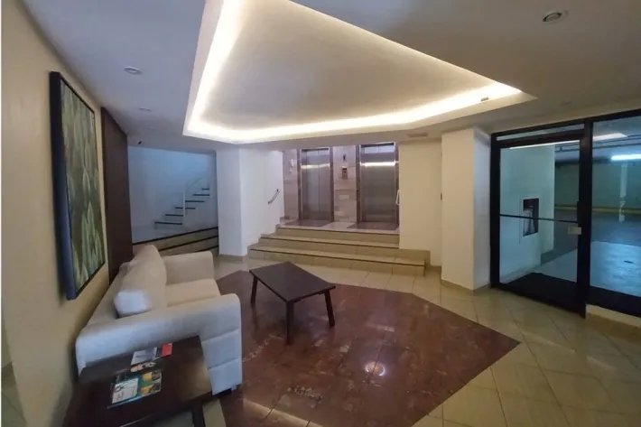 Venta de apartamento reposeído en PH Chaquira, Bella Vista
