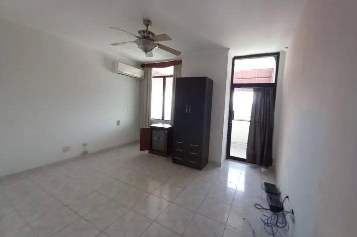 Venta de apartamento reposeído en PH Chaquira, Bella Vista