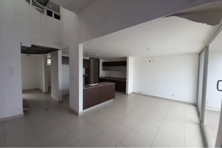 Venta de casa reposeída en PH Costa Sur Village, Panamá