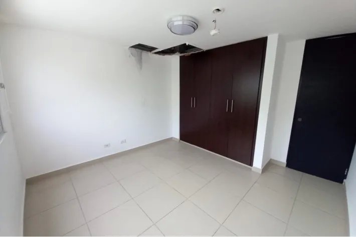 Venta de casa reposeída en PH Costa Sur Village, Panamá