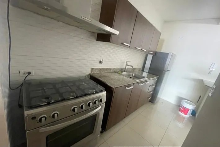 Apartamento en alquiler Vía España