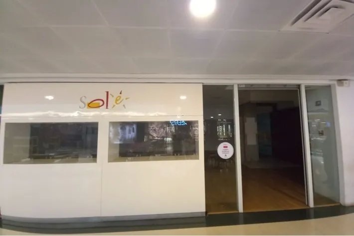 Venta local comercial reposeído en Multicentro Megapolis