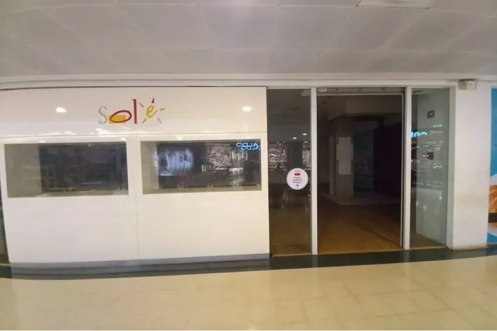 Venta local comercial reposeído en Multicentro Megapolis
