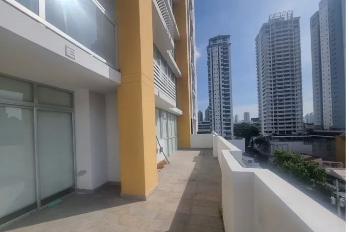 Venta de apartamento reposeido en San Francisco, Panamá