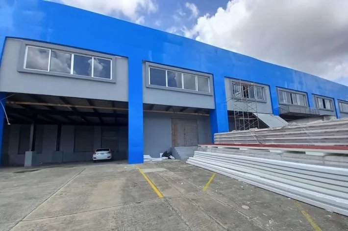 Venta de galeras reposeídas en Pacora, Panamá Este