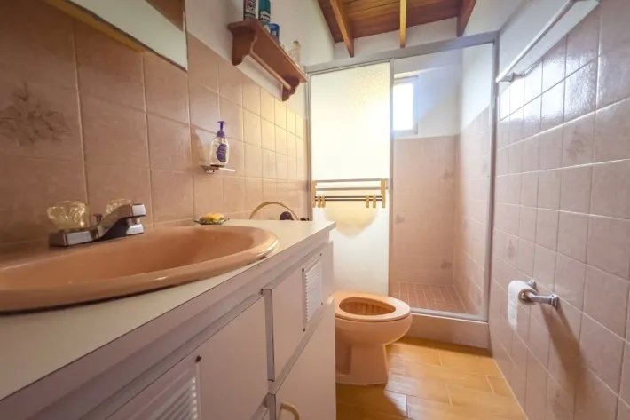 House for sale in Altos de Cerro Azul, Chilibre
