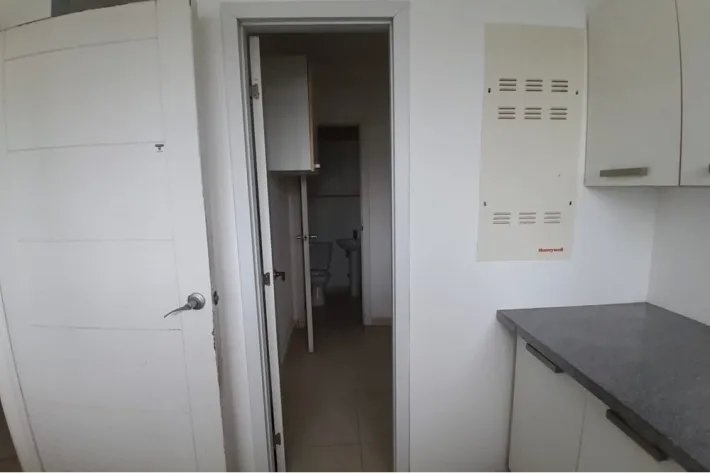 Venta de apartamento resposeído en Avenida Balboa, Bella Vista, Panamá
