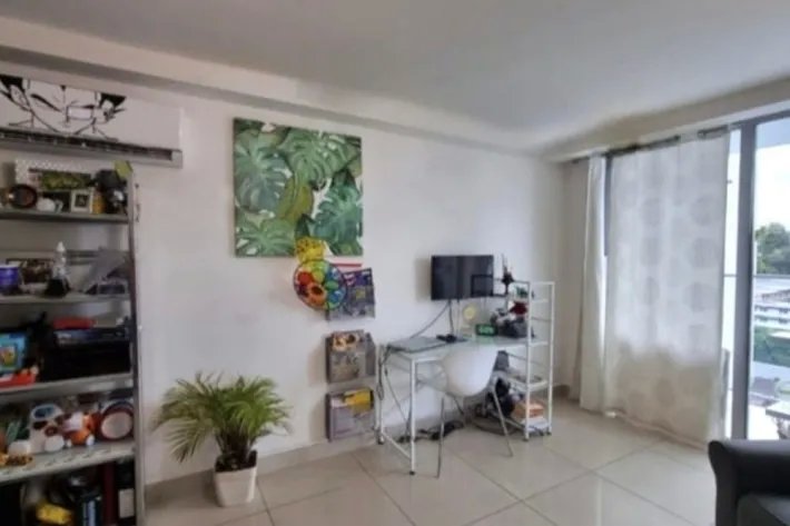 Venta de apartamento en Via España - PH Torres de Castilla