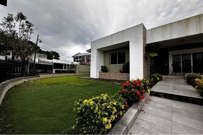 Se vende casa en Betania, Camino Real, Panamá