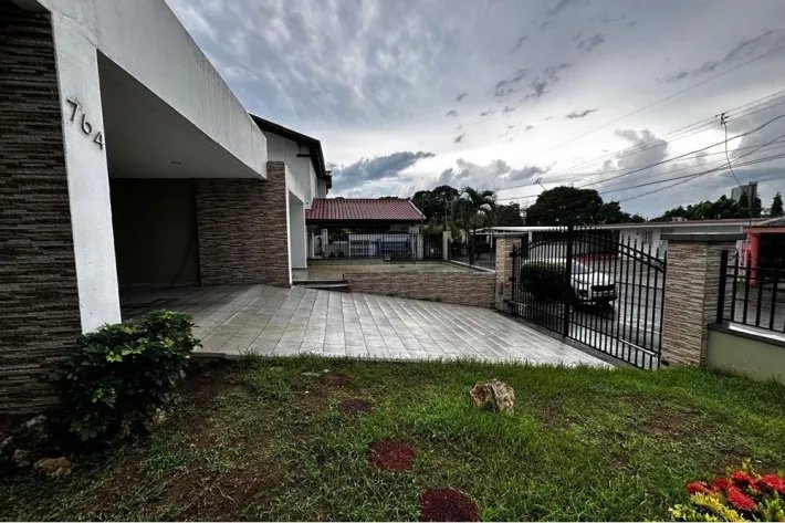 Se vende casa en Betania, Camino Real, Panamá