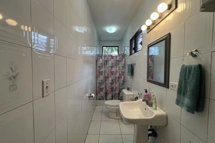 Venta de casa en urbanización Los Angeles, Betania