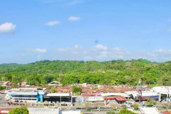 Venta de apartamento en Villa de las Fuentes, Panamá