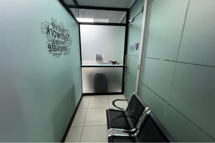 Office for rent in Via Transistmica