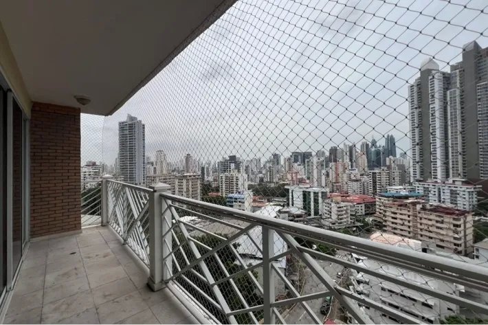 Venta de apartamento PH Vista Nova, El Cangrejo