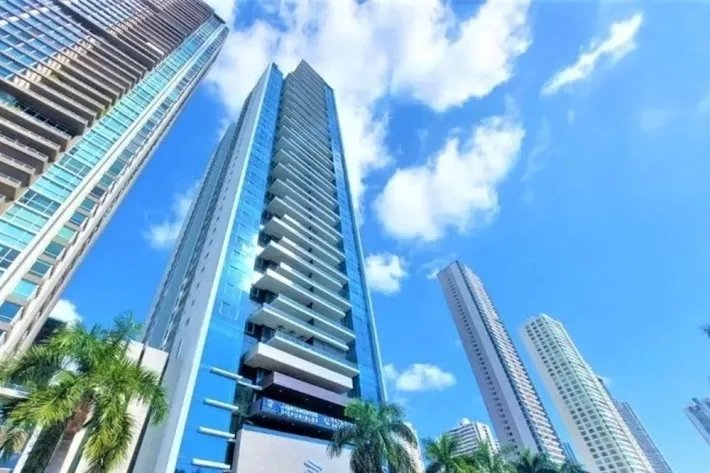 Alquiler de apartamento amoblado en PH Regalia, Costa del Este, Panamá