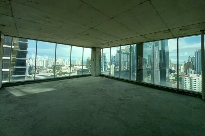 Venta de oficina reposeída en Obarrio