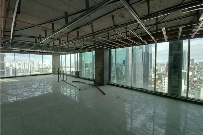 Venta de oficina reposeída en Obarrio