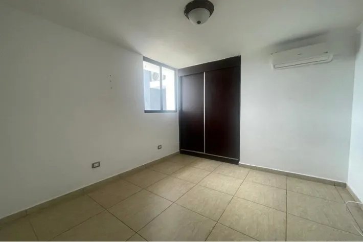Apartamento en venta en Condado del Rey, Panamá