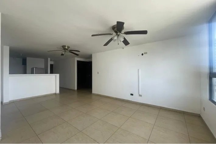 Apartamento en venta en Condado del Rey, Panamá