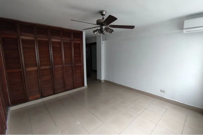 Venta de apartamento en Bella Vista, El Carmen