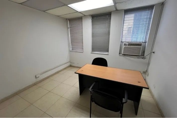 Venta de oficina en Avenida Federico Boyd, Bella Vista