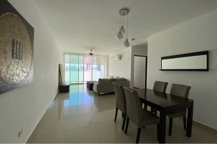 Se vende apartamento amoblado en Paitilla, Ciudad de Panamá