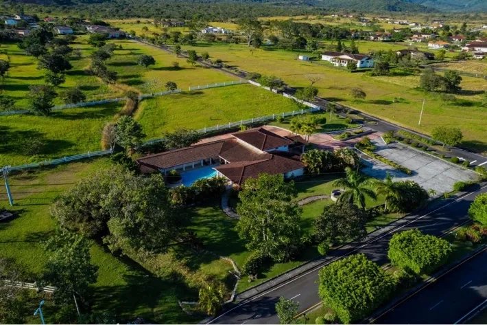 Se vende casa campestre en Alto Boquete, Chiriquí