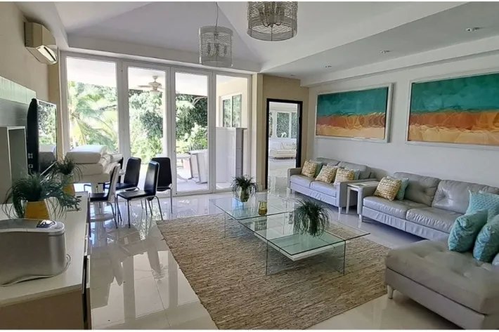 Beach house for sale in Santa Clara, Cocle
