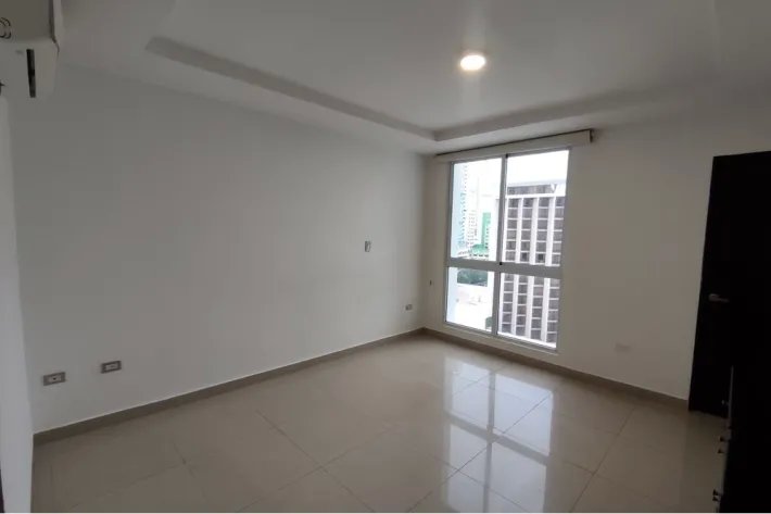 Venta de apartamento amoblado, en San Francisco