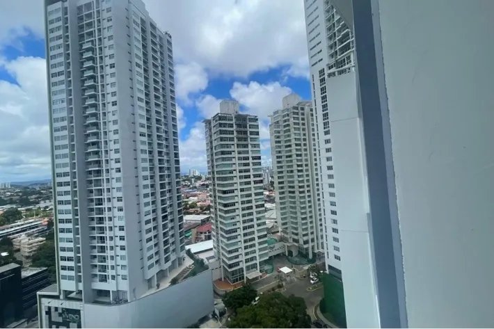 Apartamento en venta en Plaza Edison, Betania