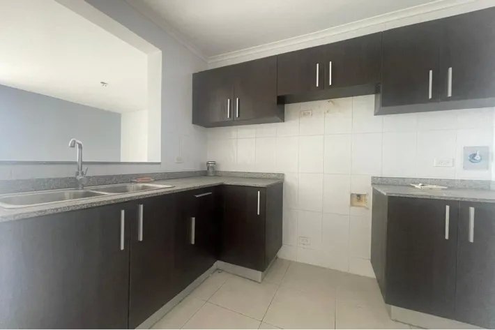 Apartamento en venta en Plaza Edison, Betania