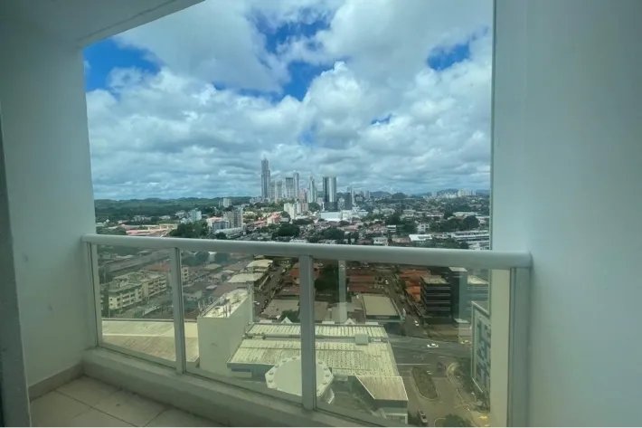 Apartamento en venta en Plaza Edison, Betania
