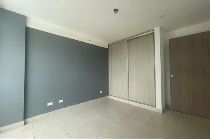 Apartamento en venta en Plaza Edison, Betania