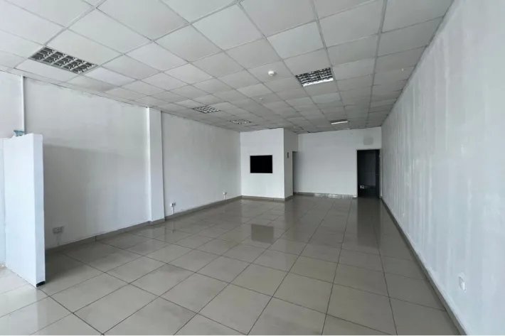 Alquiler de locales comerciales en Plaza Futuro, Avenida José Agustín Arango