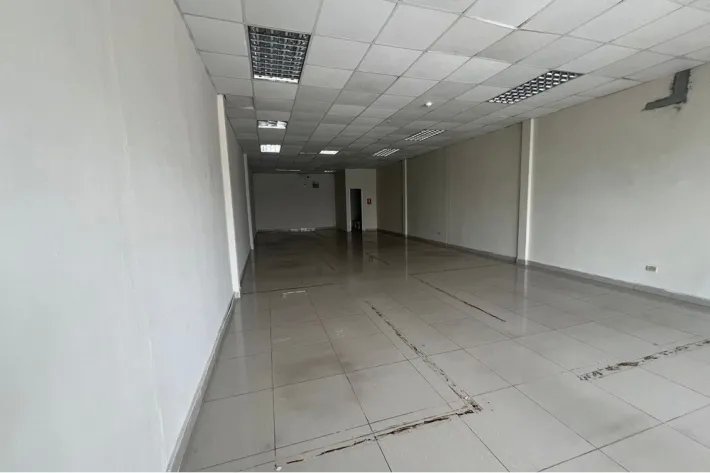 Alquiler de locales comerciales en Plaza Futuro, Avenida José Agustín Arango